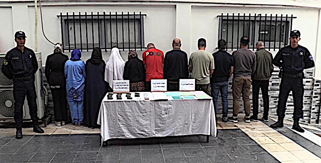 11 personnes, dont 5 femmes, arrêtées à Alger pour falsification de documments dont passeports